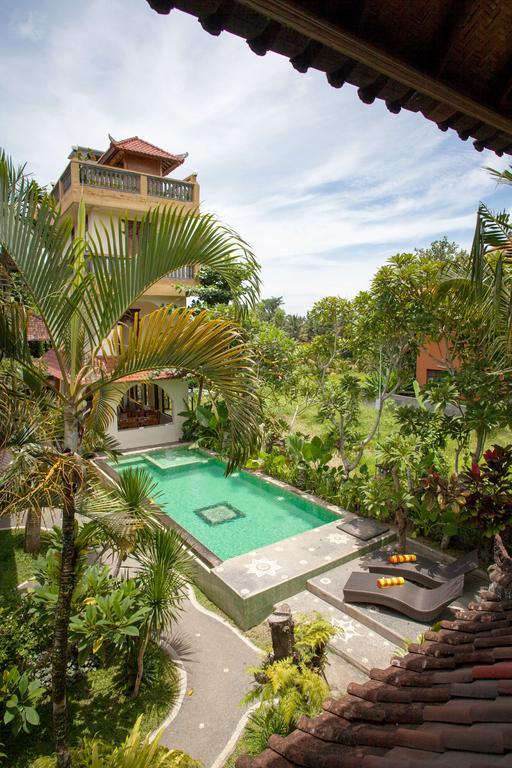 Ubud Kerta City Hotel Exterior photo