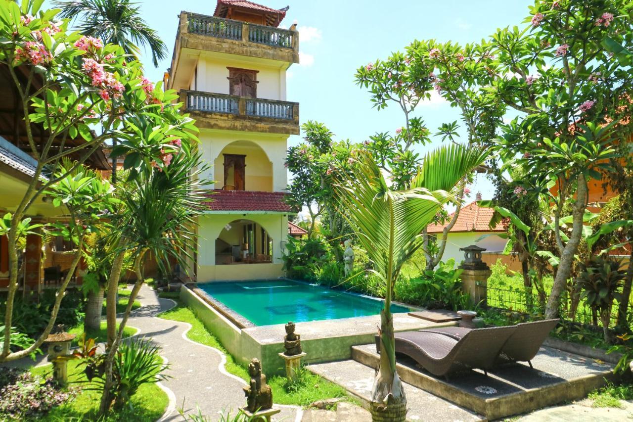 Ubud Kerta City Hotel Exterior photo